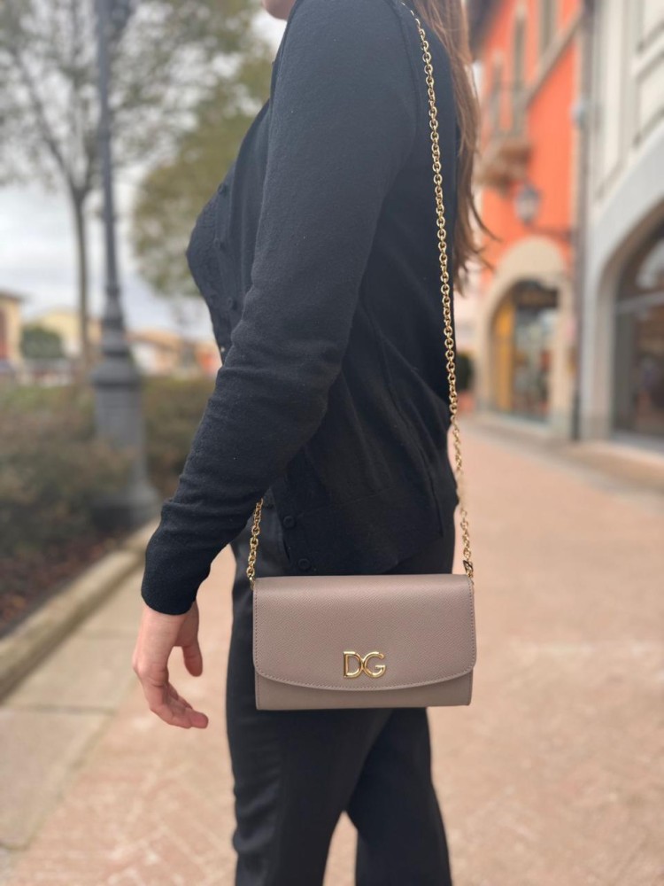 دولتشي اند قابانا | mini bag corss body