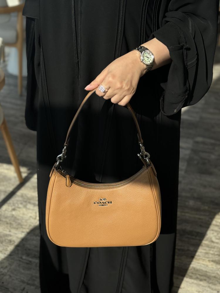 كوتش | Teri Hobo