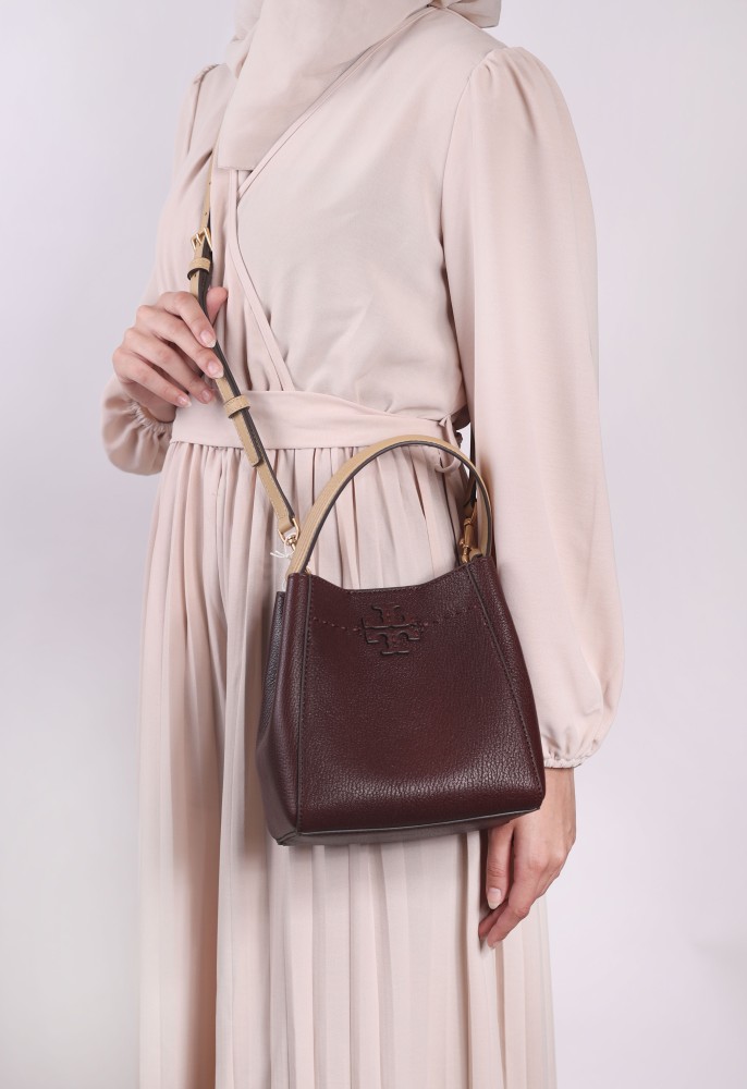 توري برتش | SMALL MCGRAW TEXTURED BUCKET BAG