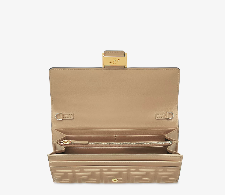 فندي | Baguette Continental Wallet With Chain