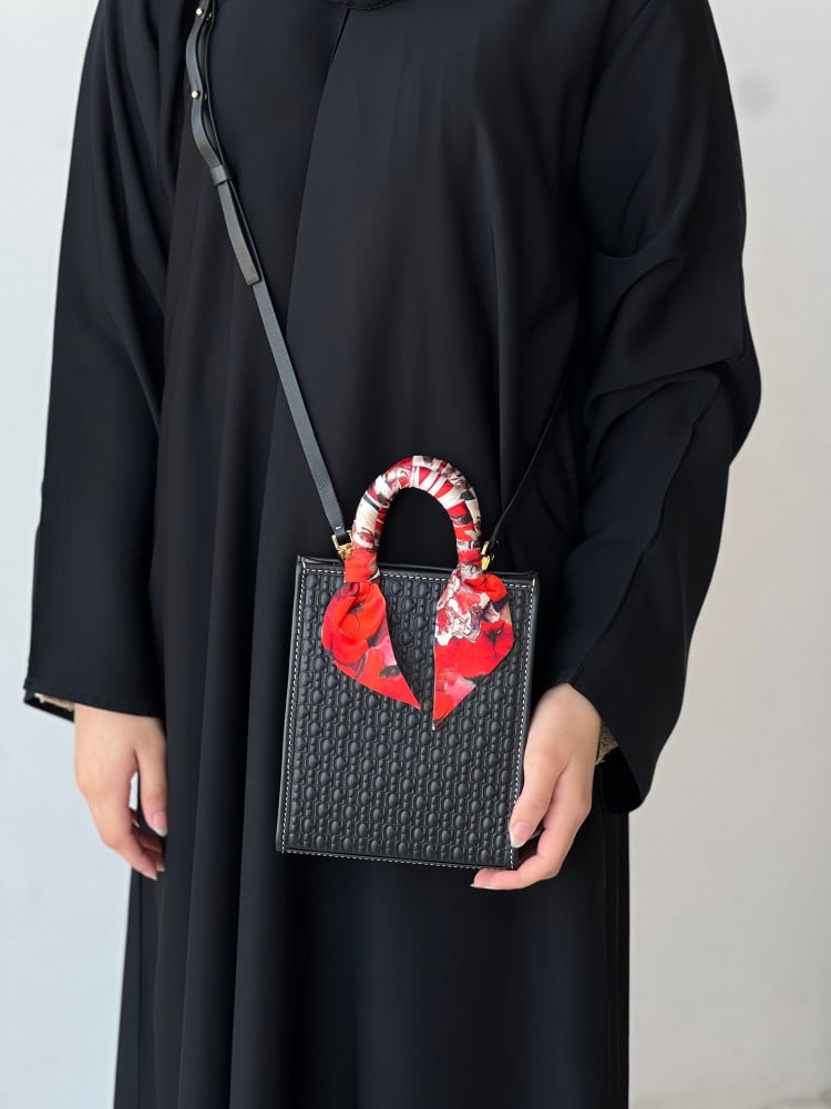 كارولينا هيريرا | MINI SHOPPING CHIC | SMALL CROSS BODY BAG