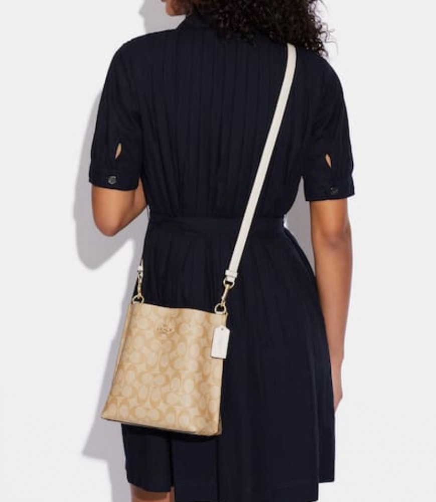 كوتش | Mollie Bucket Bag 22 In Signature Canvas