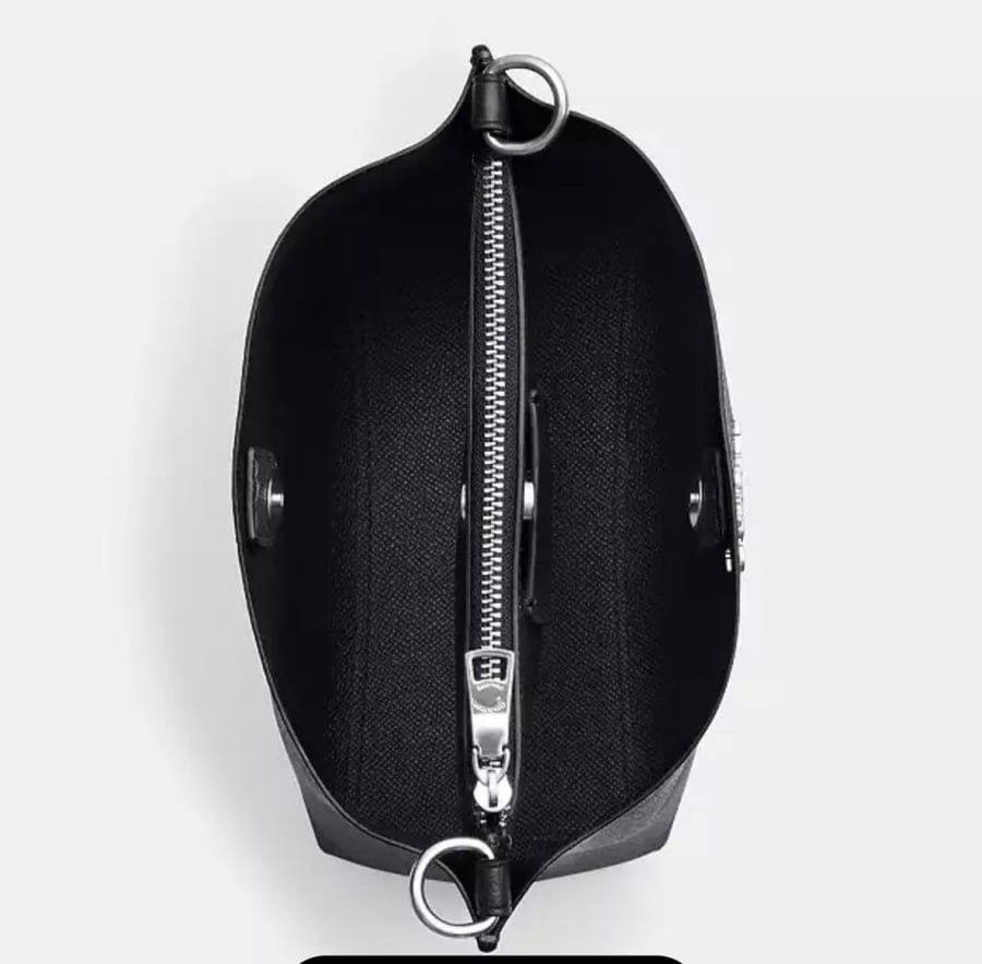 كوتش | Mollie Bucket Bag 22