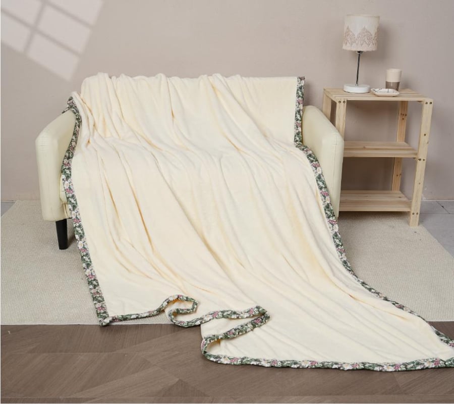 Creamy blanket 200*200