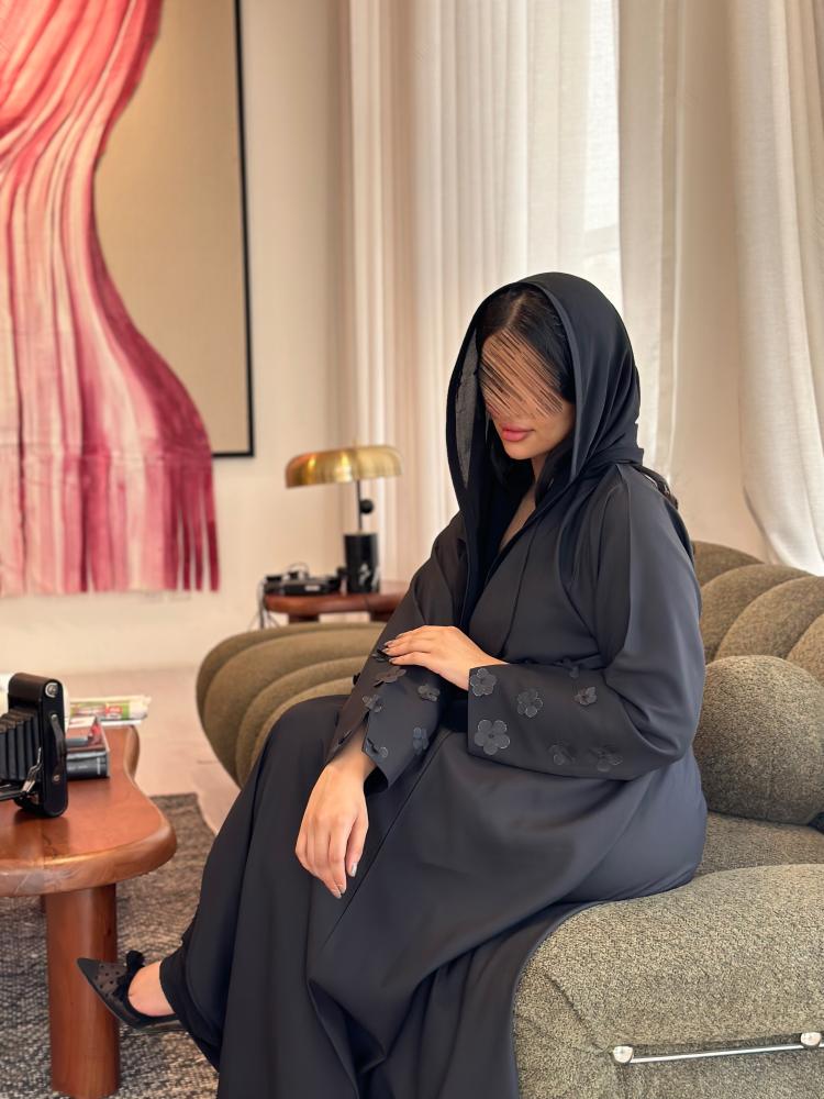 عباية ورد