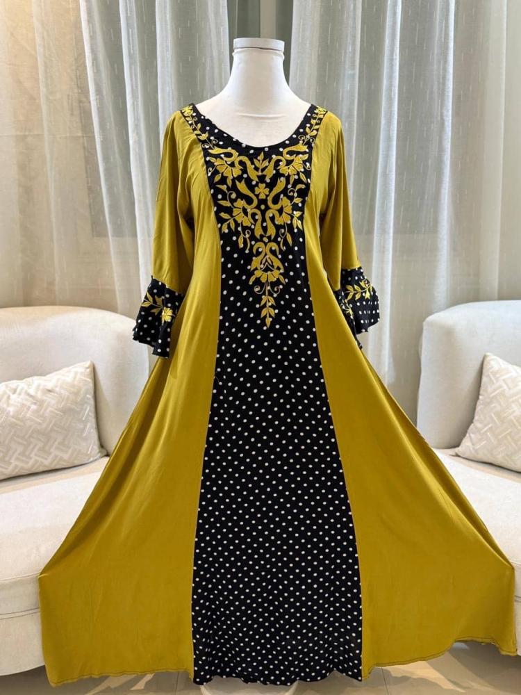 جلابية نسائية ترف قطن رايون مع تطريز