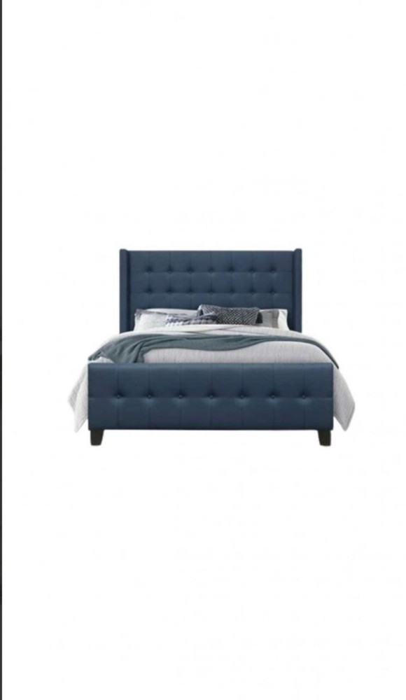 Square bed with front decoration
