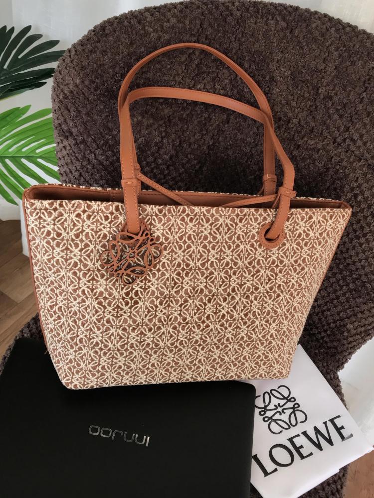 شنطه لويفي