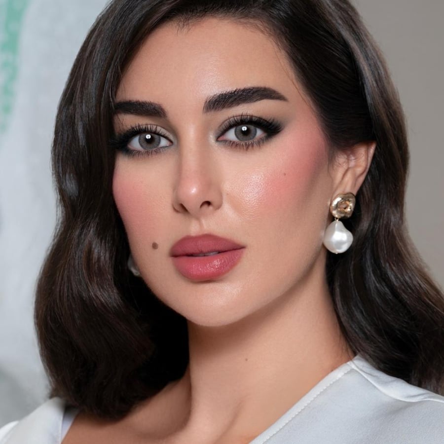 عدسات لاصقة ملونة لنس مي ميست Lens me Mist