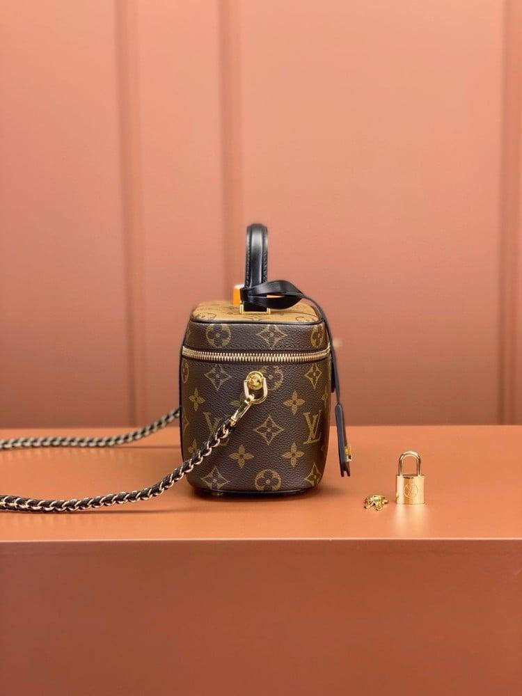 Louis Vuitton vanity pm bag