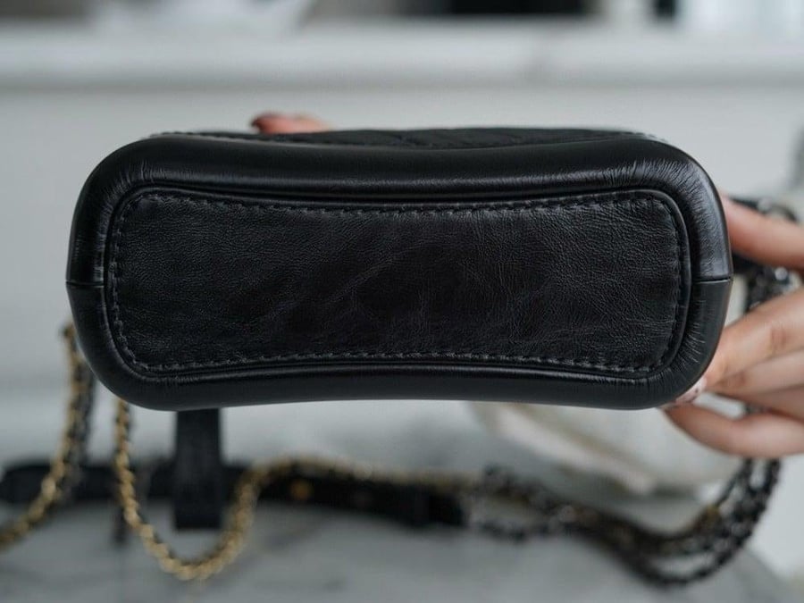 Chanel Le Petit Couleur 20cm