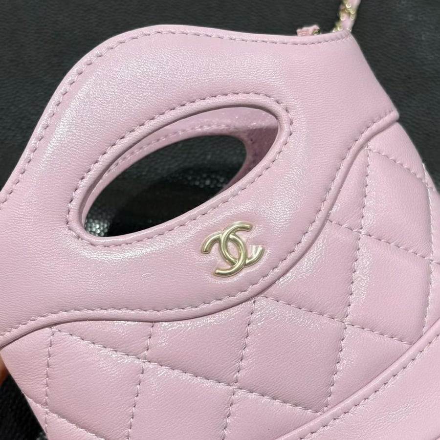 Chanel size 13cm