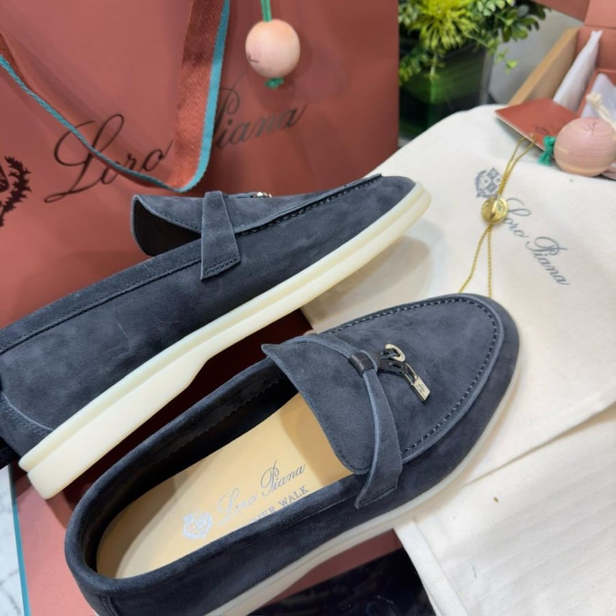 Women's European-style shoes