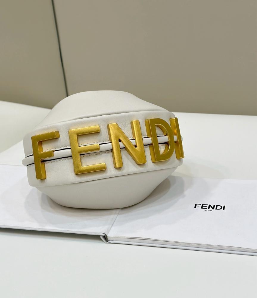 Fendi 20cm graphy
