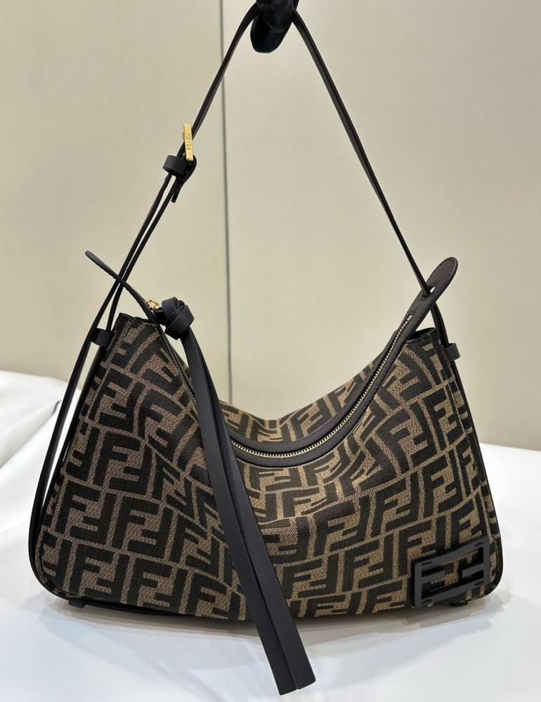 Fendi Simply Small 34.5cm