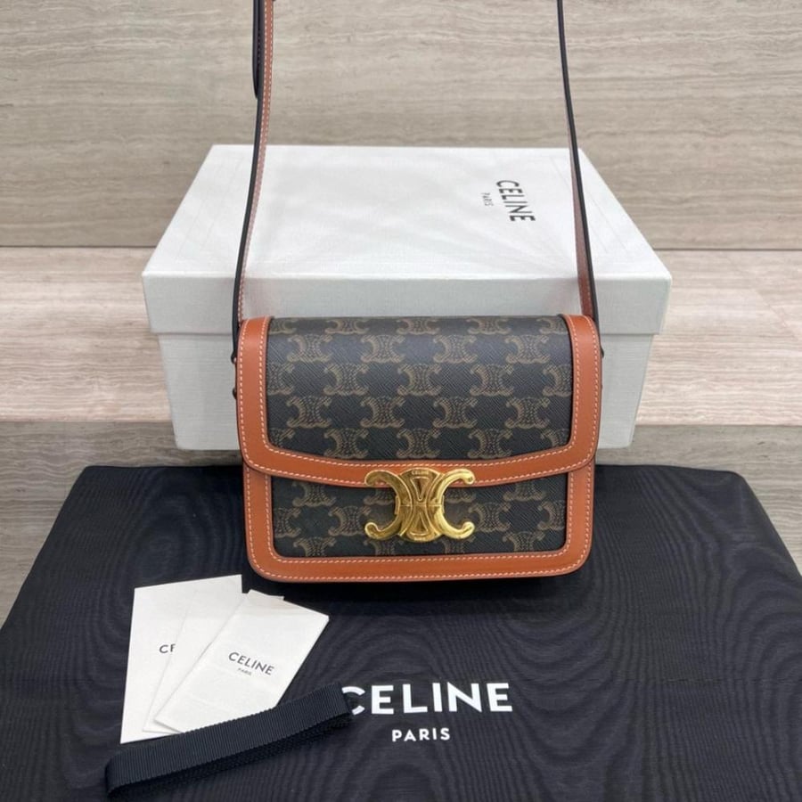 Celine size 18.5cm