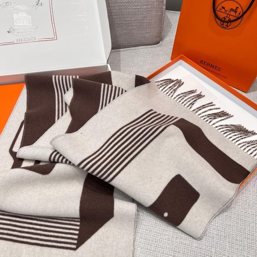 Scarf Hermes 160x40cm