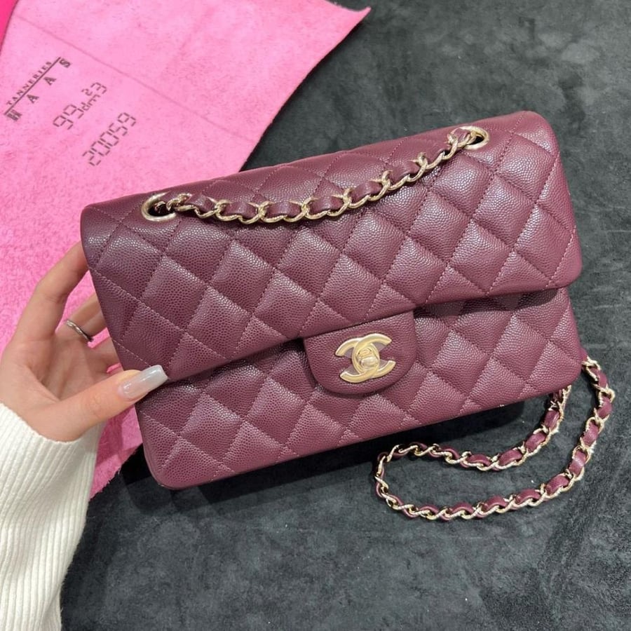 Chanel Classic size 23cm