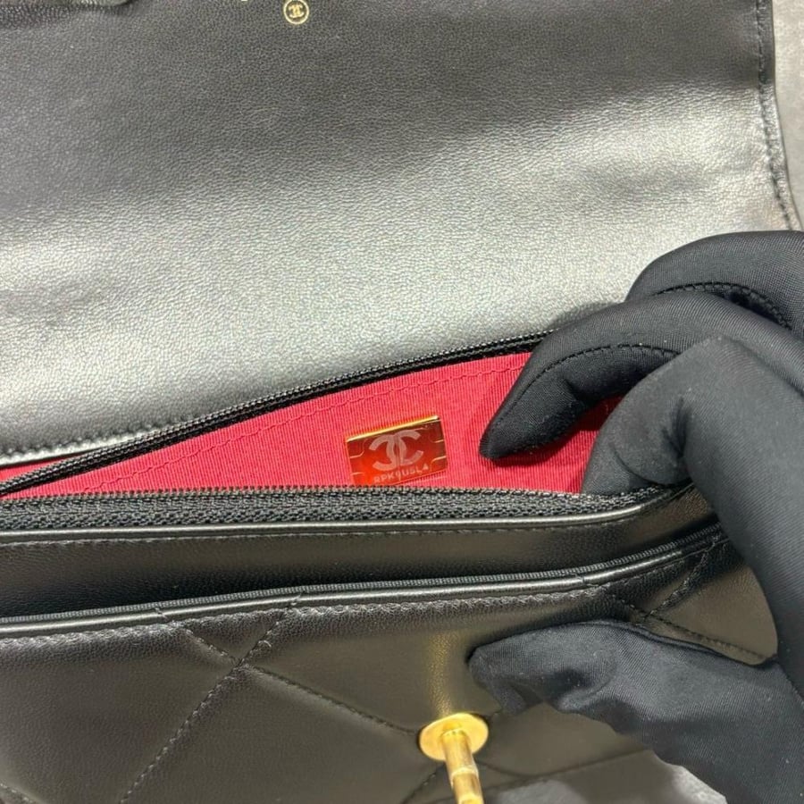 Chanel Cross size 19.2cm