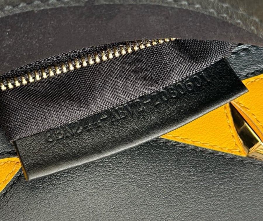 Fendi Peekaboo 23cm