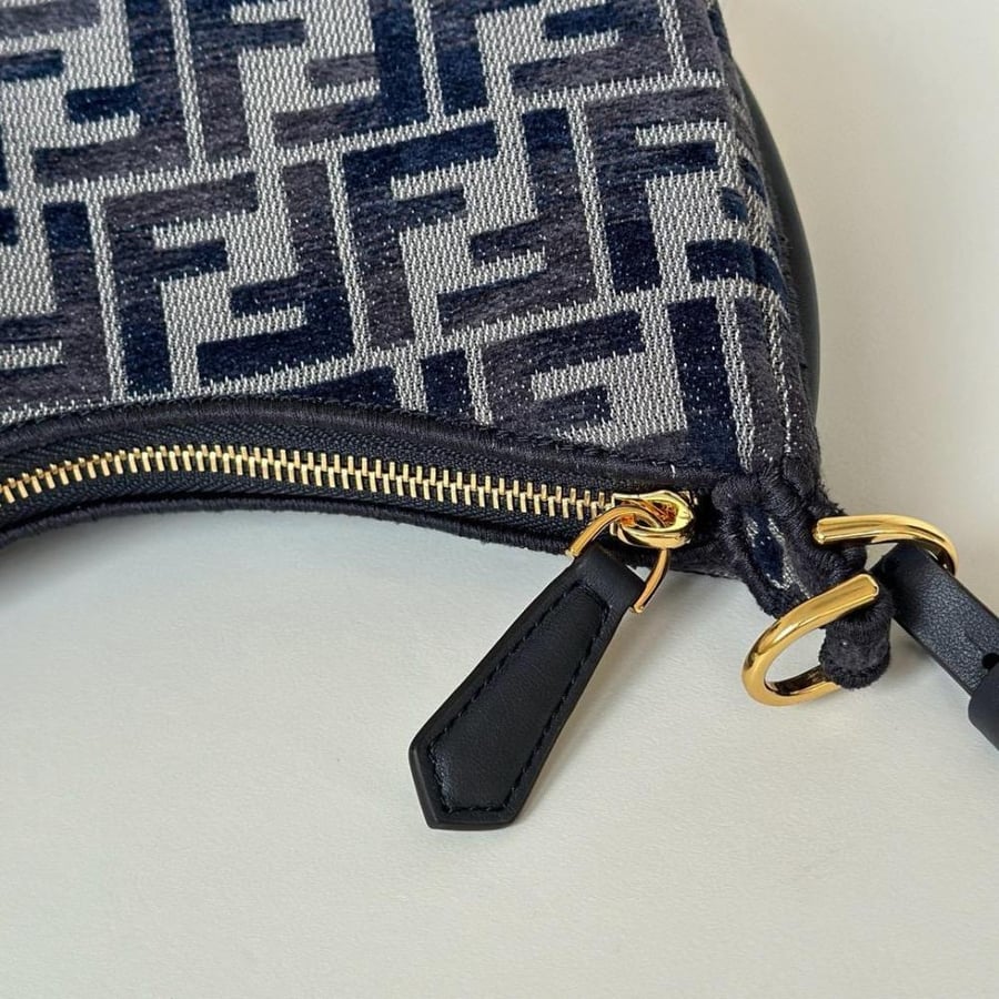 Fendi 29cm Graphy