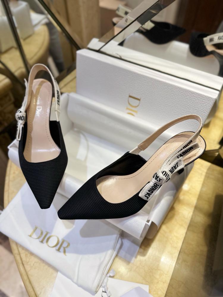 Hills Dior height 6.5cm