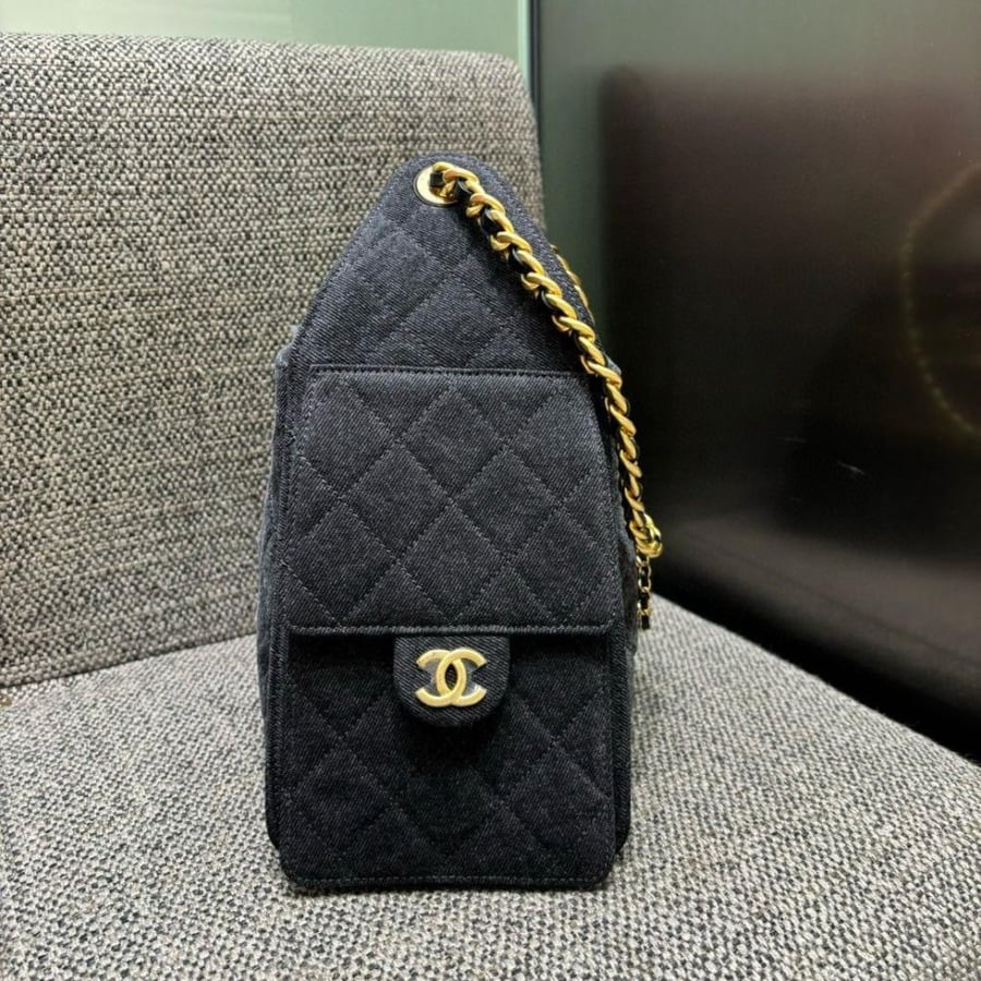 Chanel 25C Small 30cm