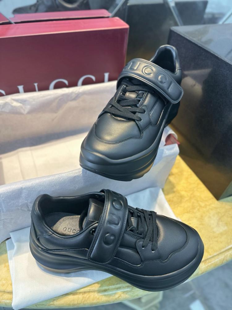 Gucci shoes