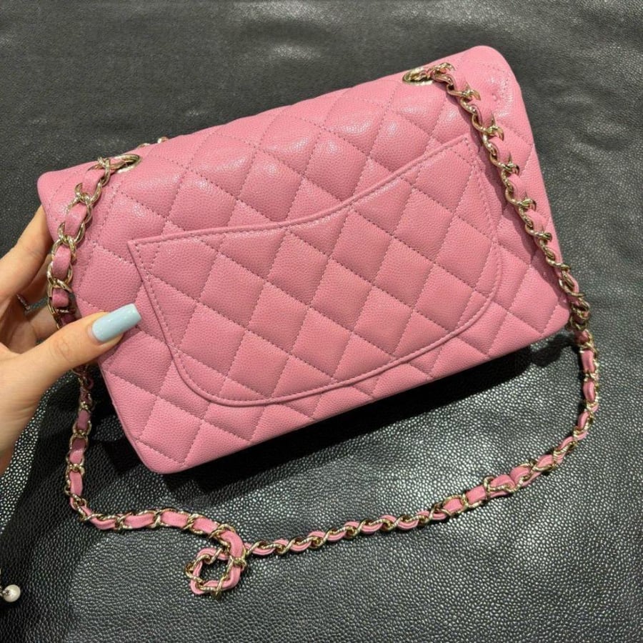 Chanel Classic size 23cm