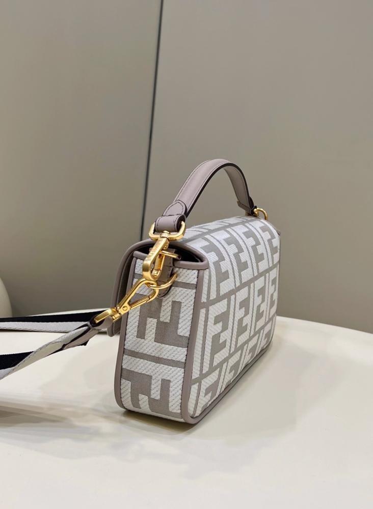 Fendi remaining 27cm