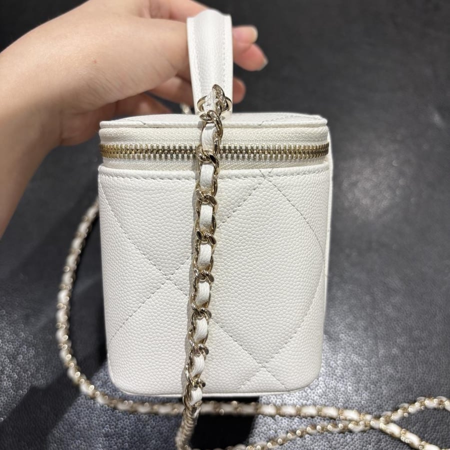 شانيل 25b مقاس 17cm