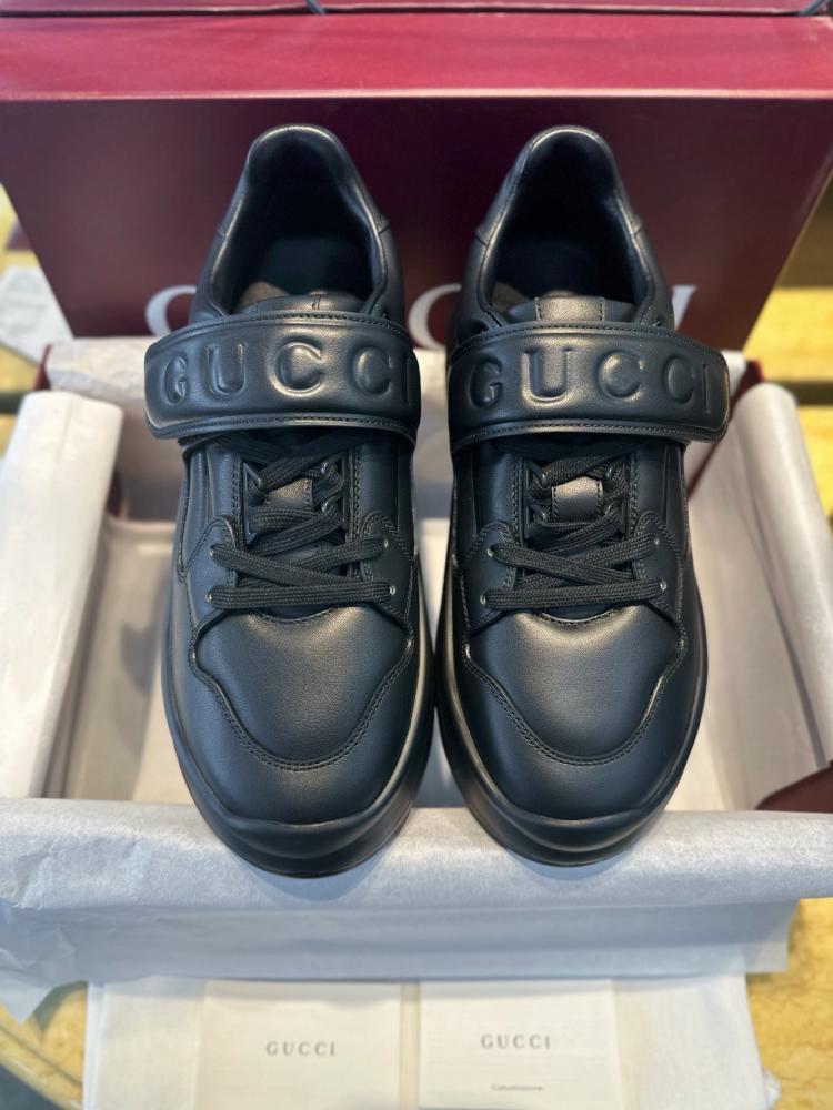 Gucci shoes