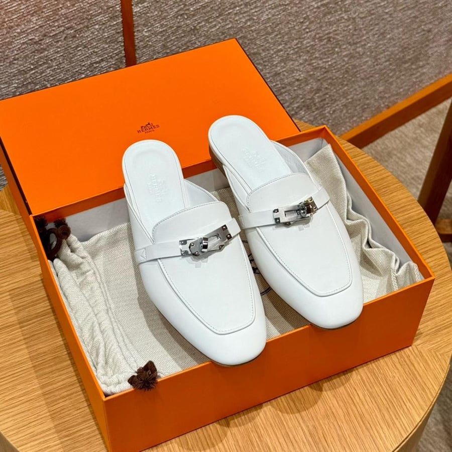 Women's Flat Earrings