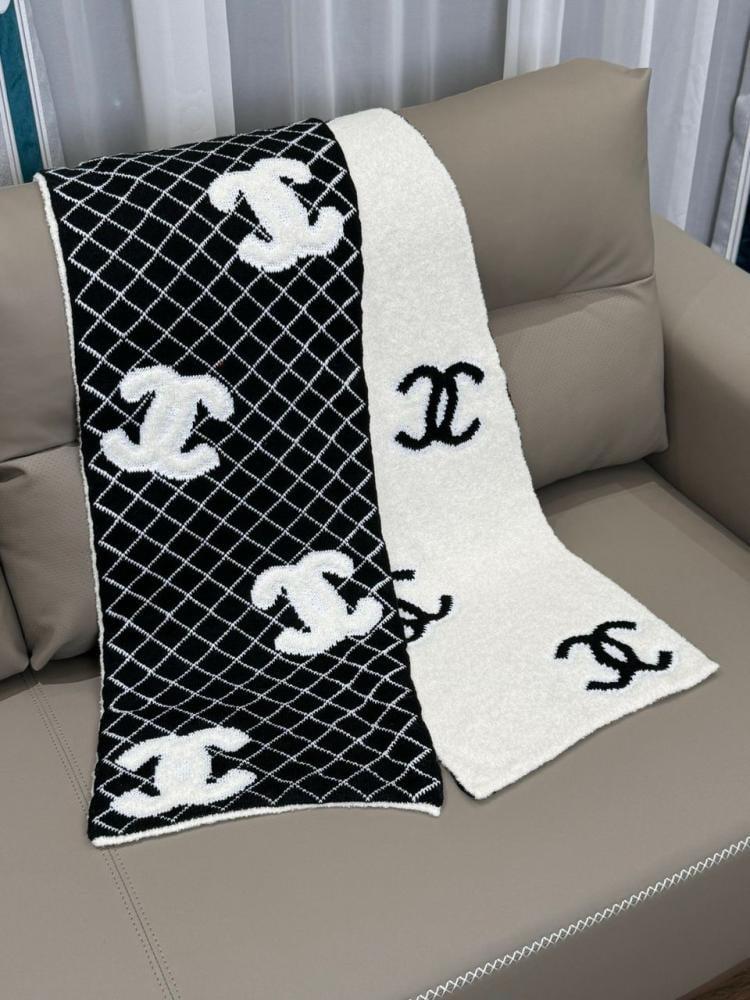 Chanel scarf 180x35cm