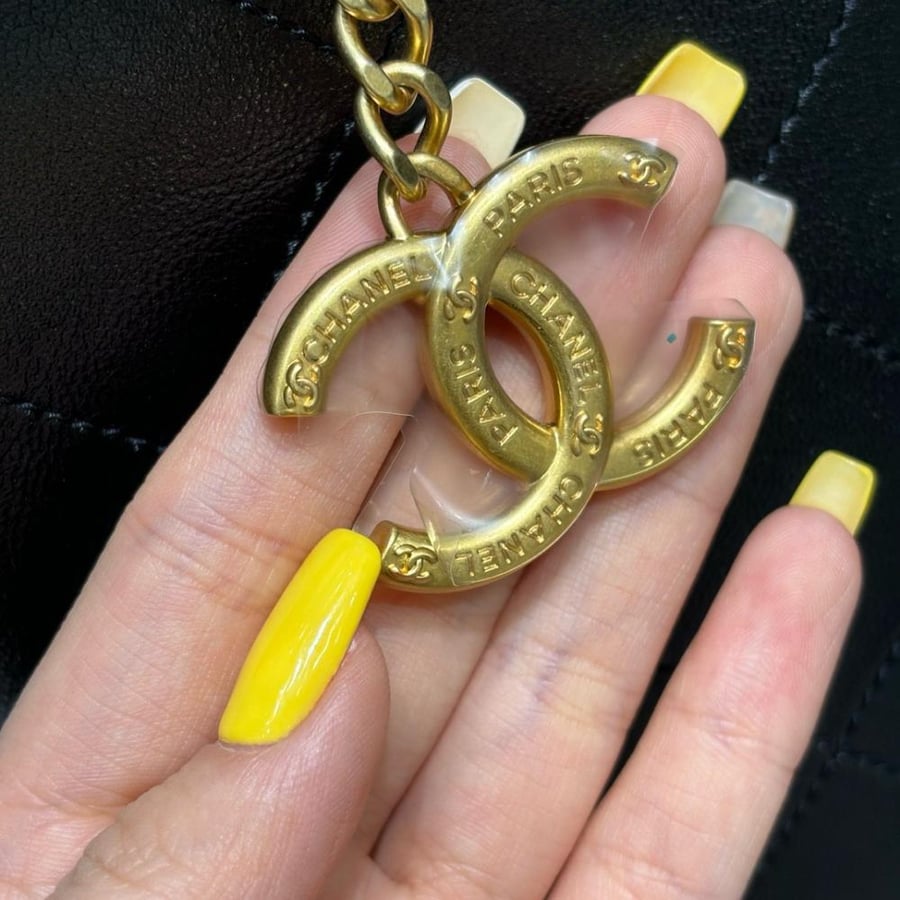 Chanel 28cm size