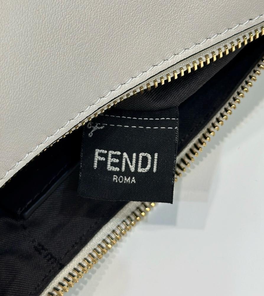 Fendi 20cm graphy