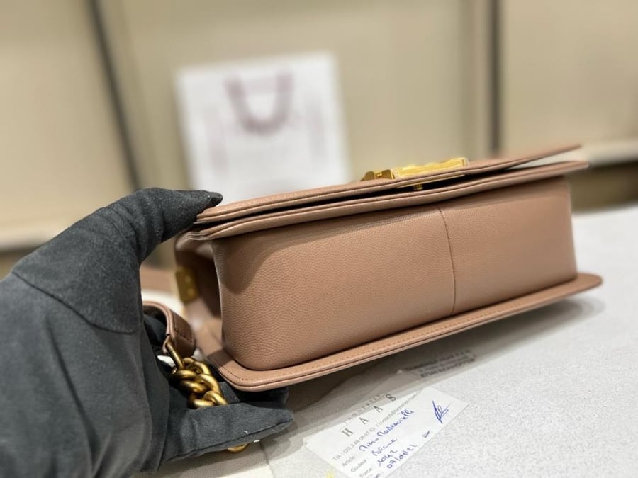 شانيل بوي 20.5cm