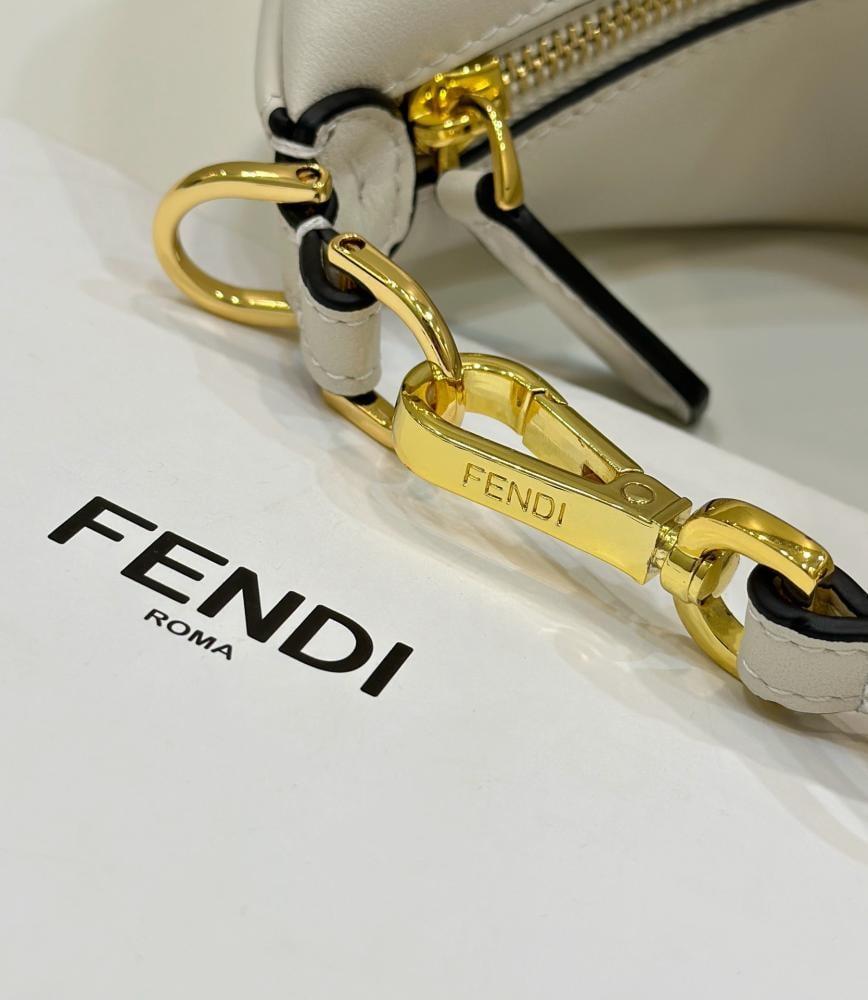 Fendi 20cm graphy
