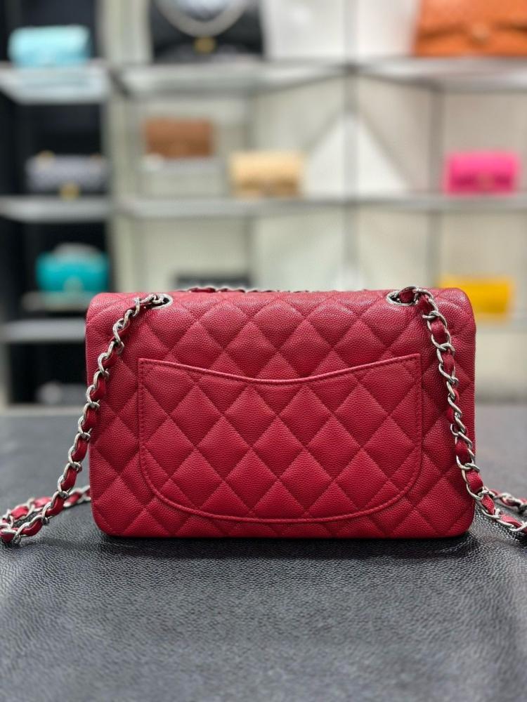 Chanel Classic size 23cm