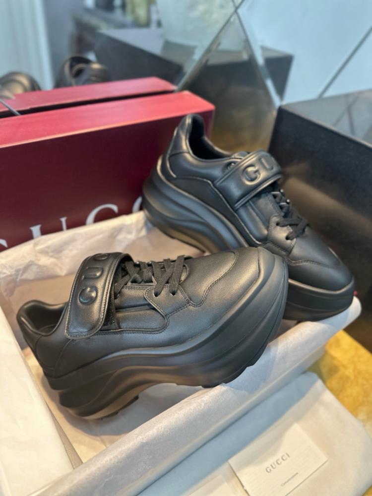 Gucci shoes