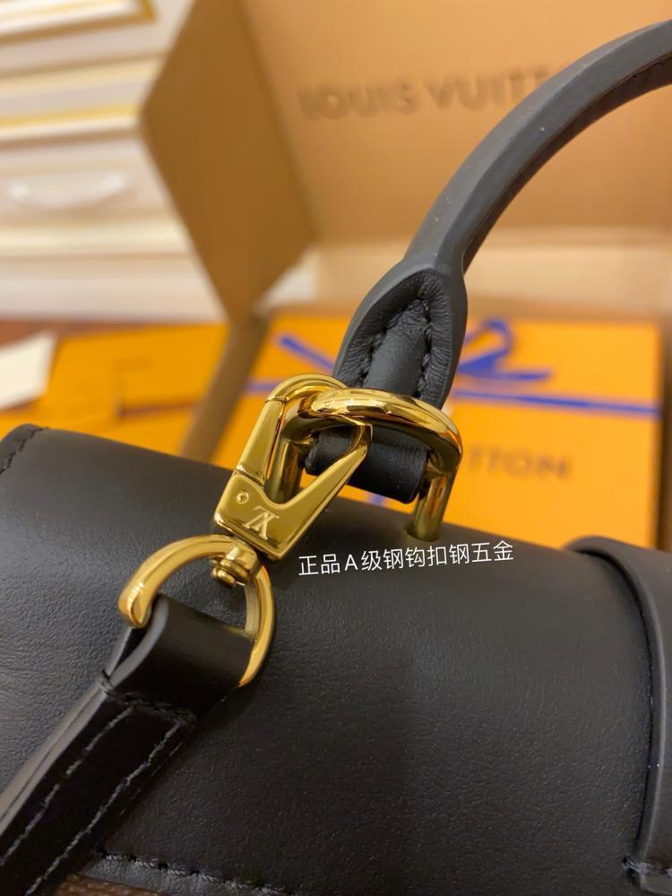 Louis Vuitton Locky BB