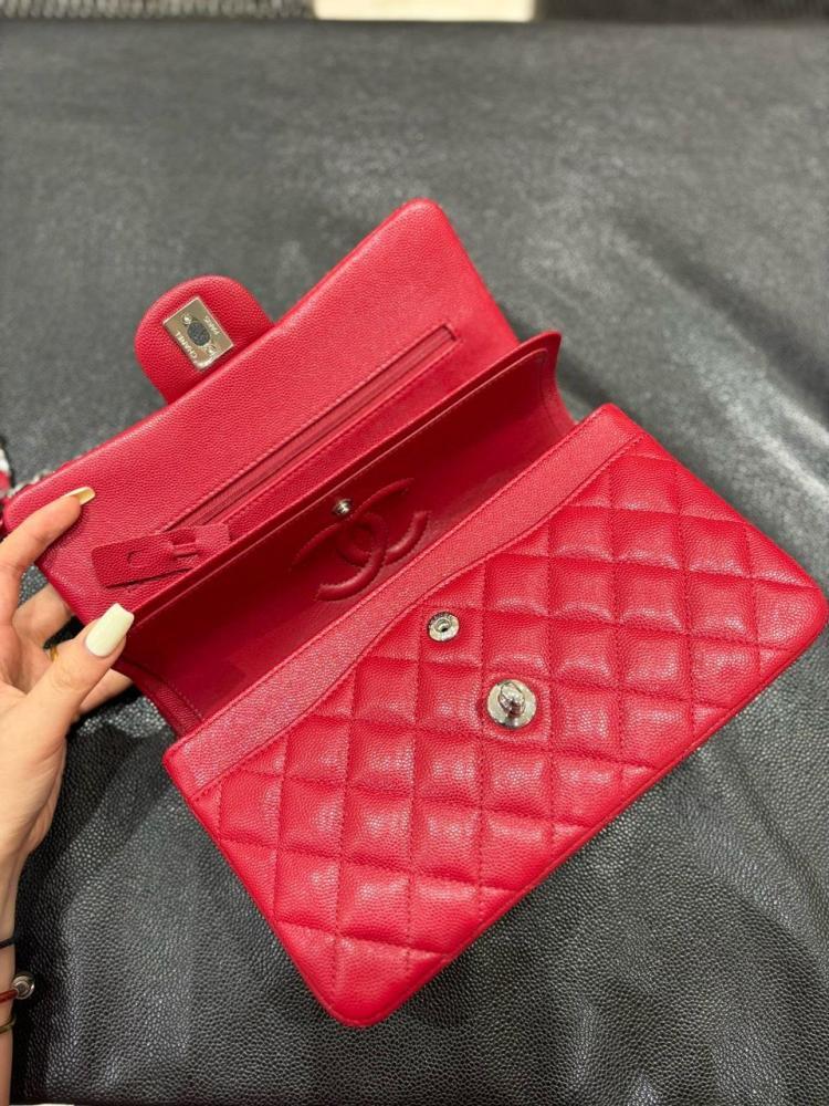 Chanel Classic size 23cm