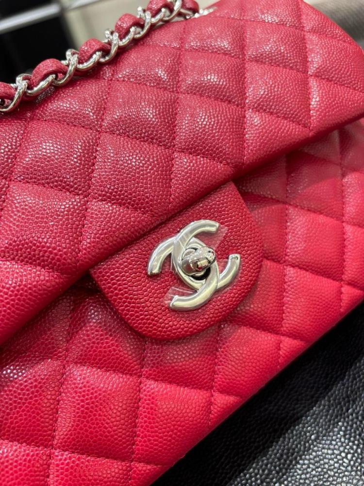 Chanel Classic size 23cm