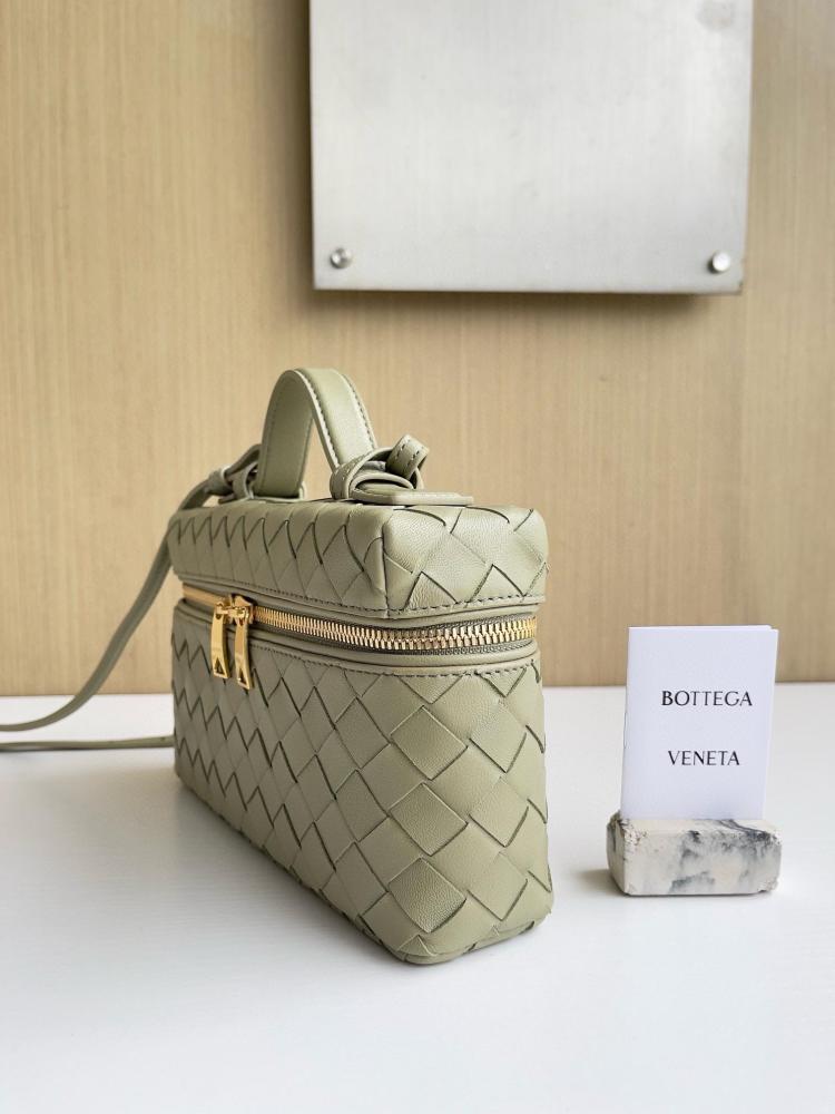 Vanity 23cm Boutique