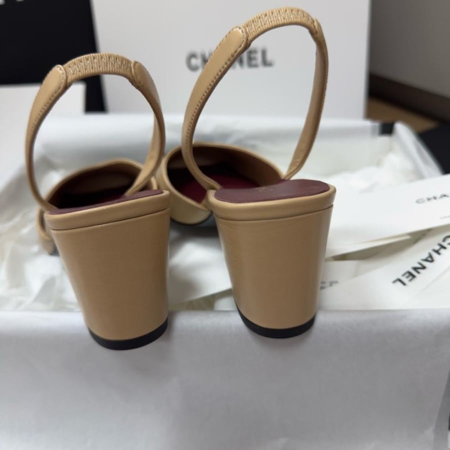 كعب شانيل ارتفاع 6.5cm
