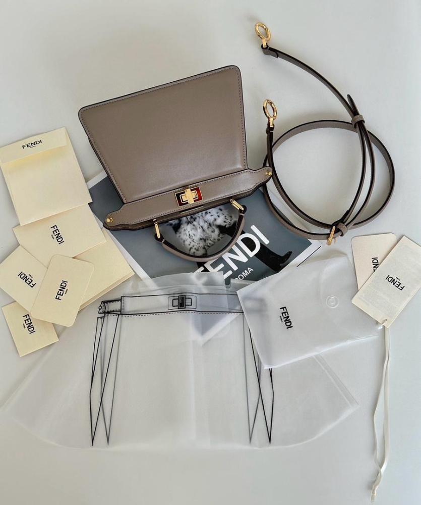 Fendi Peekaboo Petite