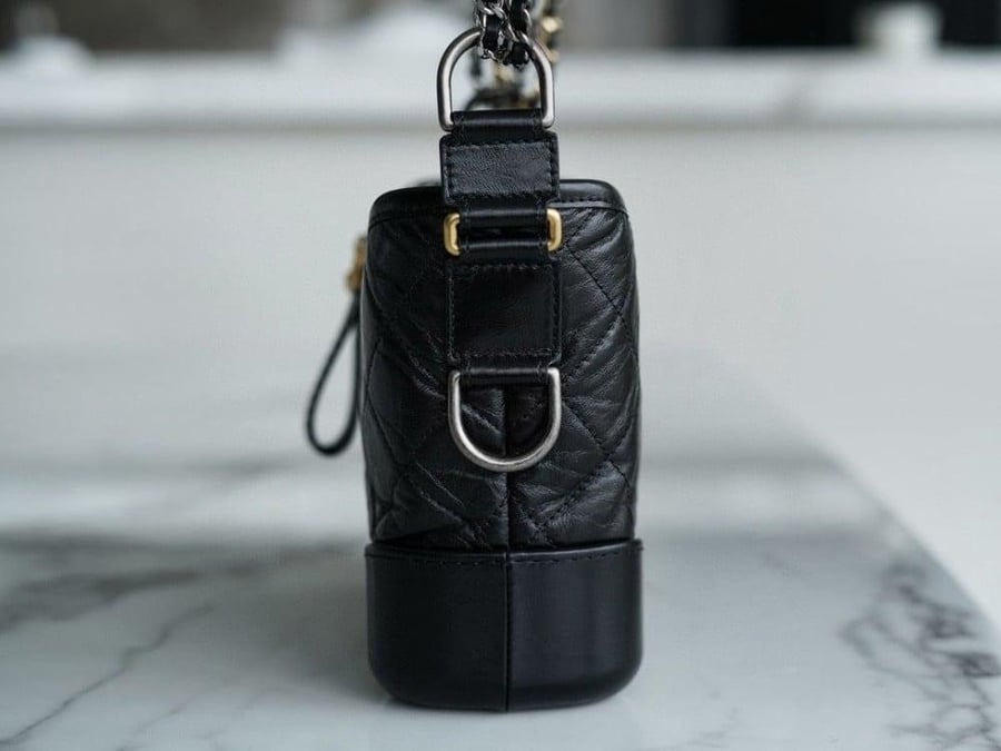 Chanel Le Petit Couleur 20cm
