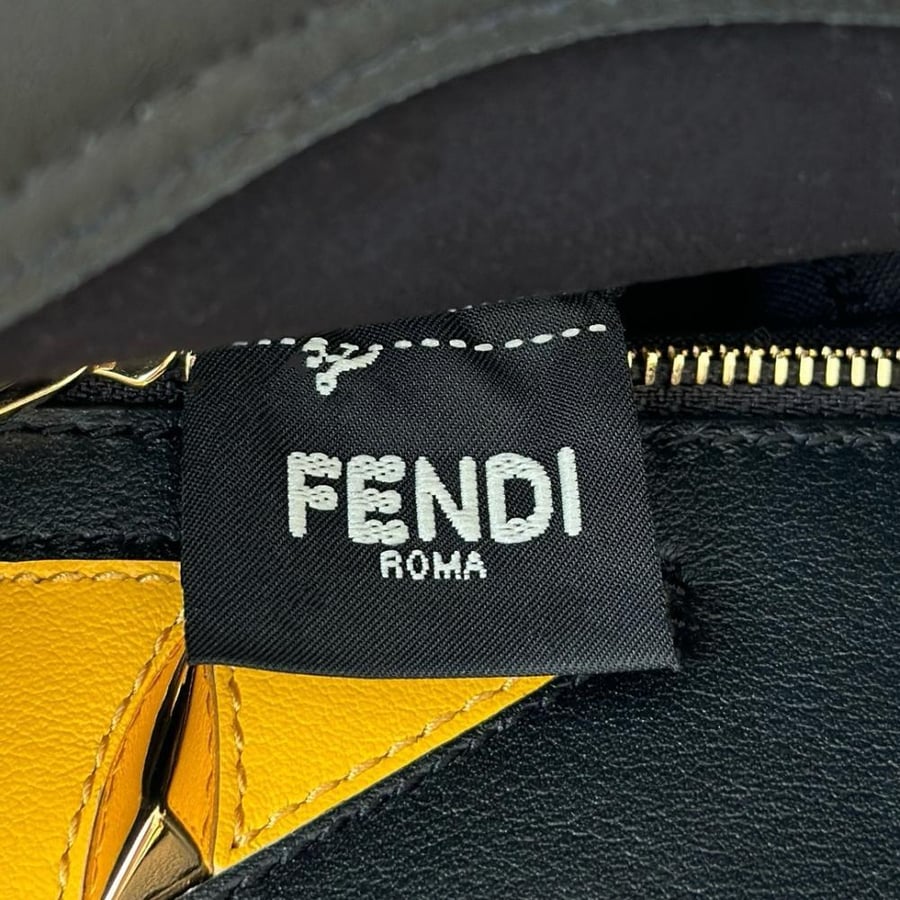 Fendi Peekaboo 23cm