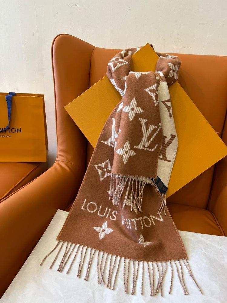 Louis Vuitton scarf 186x40cm