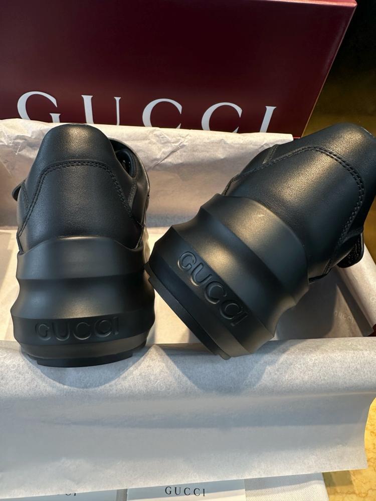 Gucci shoes